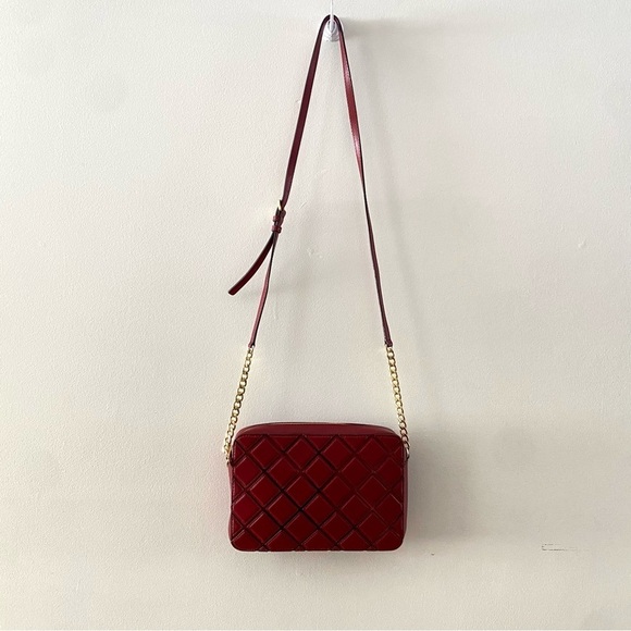 MICHAEL KORS Wine Red Jet Set East West Travel Grid Crossbody Bag Chain Strap - Picture 1 of 13